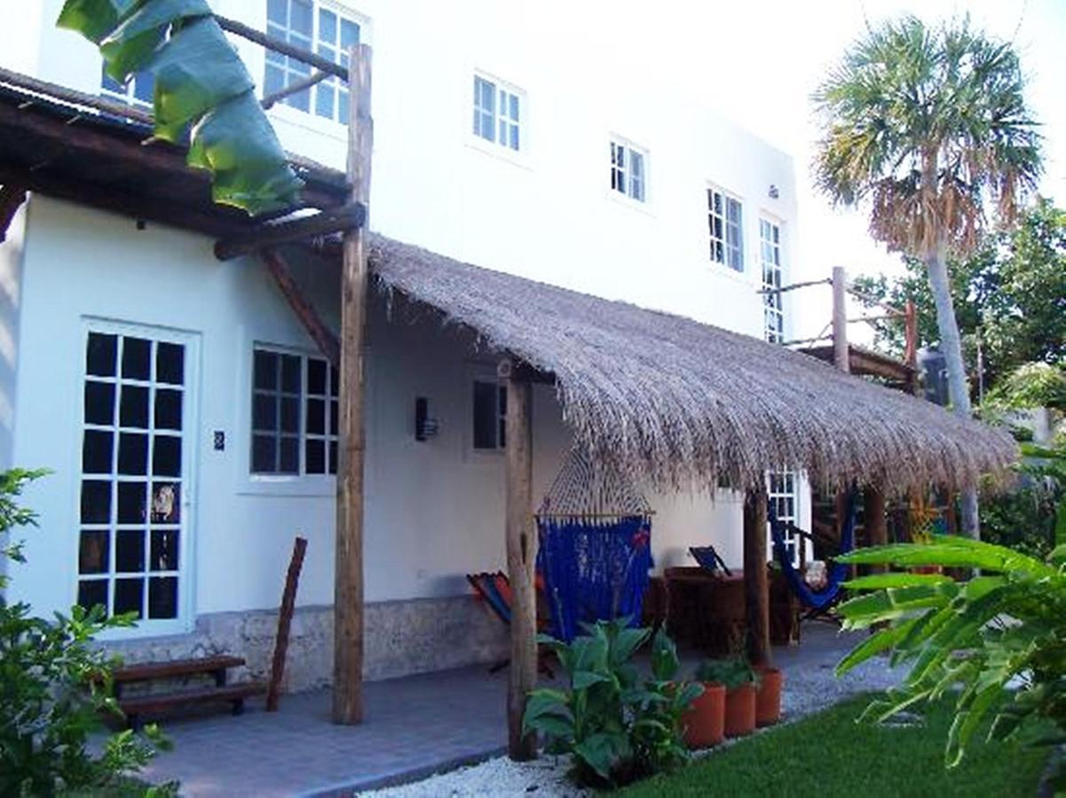 Villa Escondida Guest House Cozumel Downtown エクステリア 写真