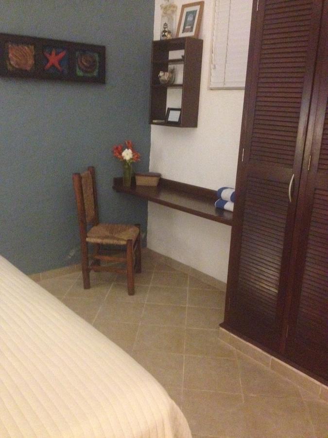 Villa Escondida Guest House Cozumel Downtown エクステリア 写真